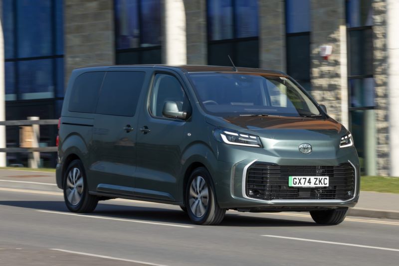 toyota-proace-verso