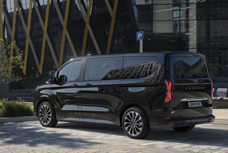 ford-tourneo-custom